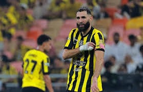 CBA-青岛男篮客场击败辽宁